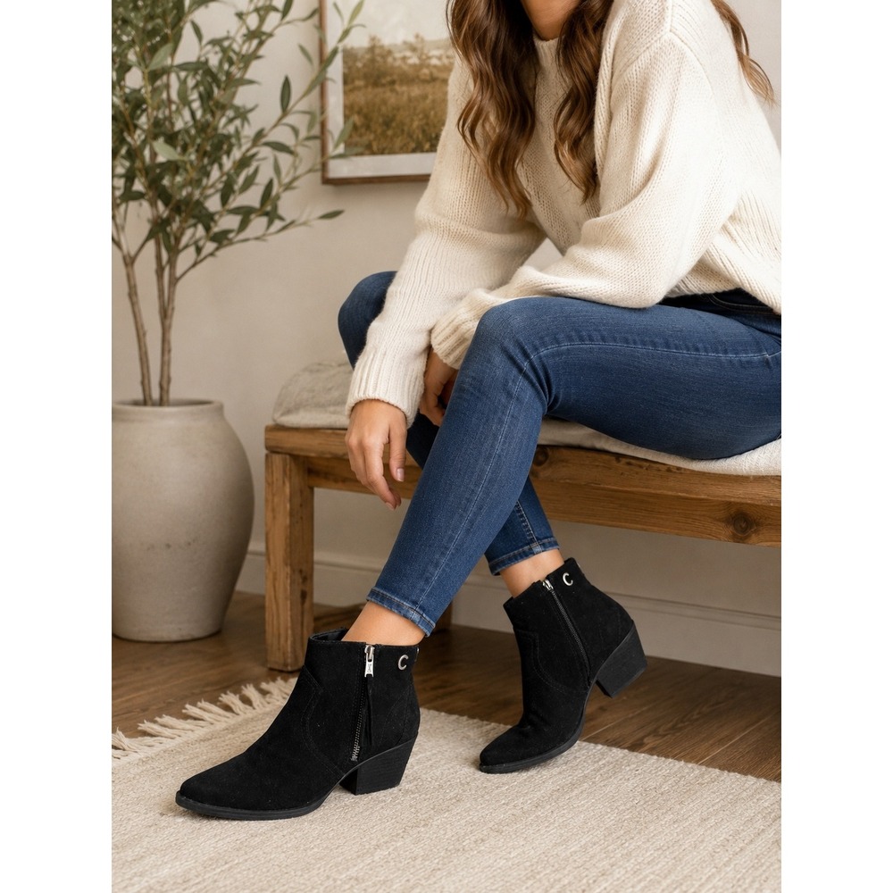 Circus by Sam Edelman Whistler Black Faux Suede Western Ankle Booties Womens 6.5